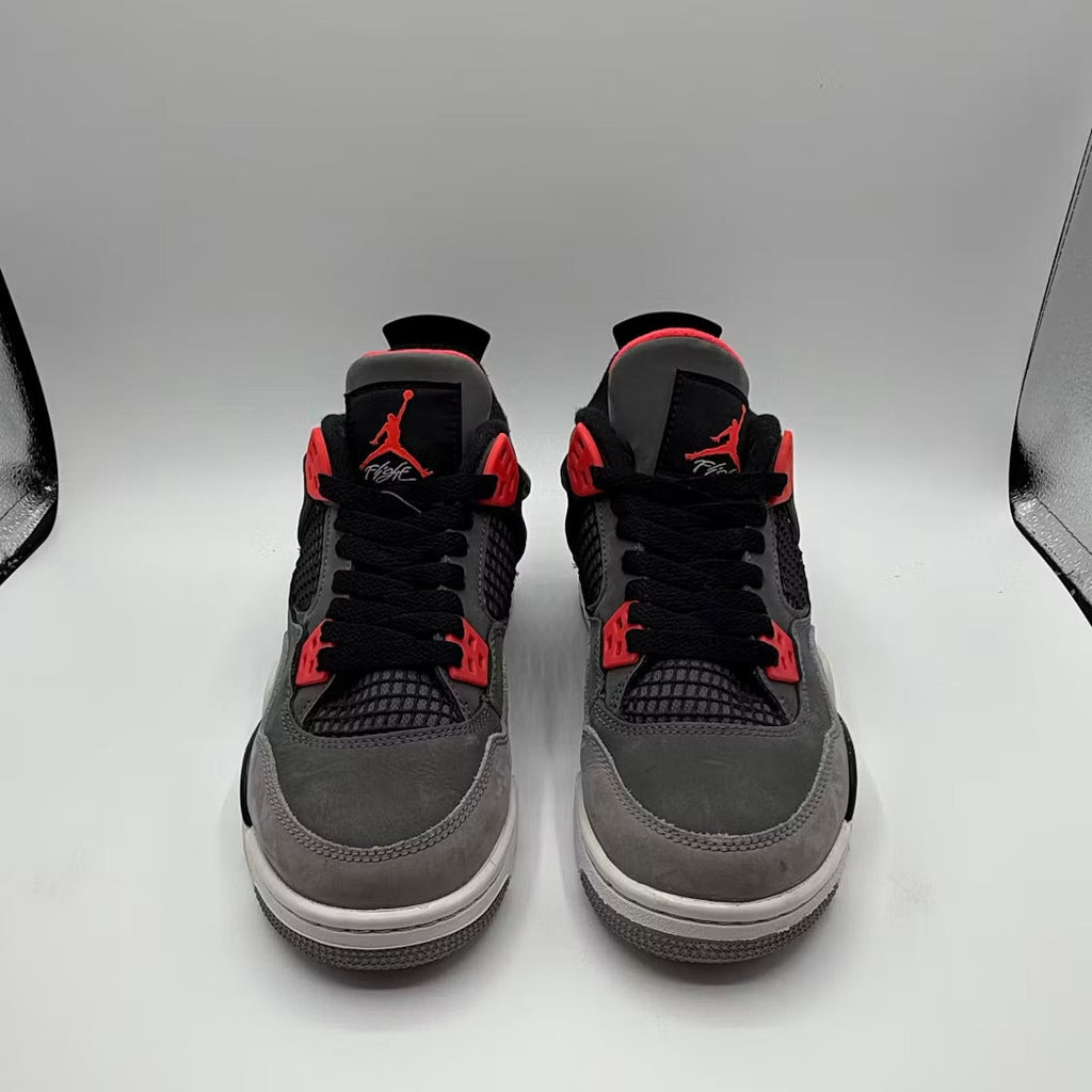 Used - Air Jordan 4 Retro Infrared (GS) - US 5Y - detail 2