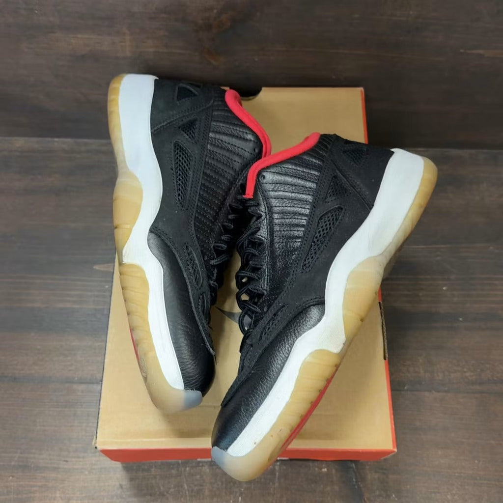 Used - Air Jordan 11 Retro Low IE Bred (2021) - US M 9 - detail 1