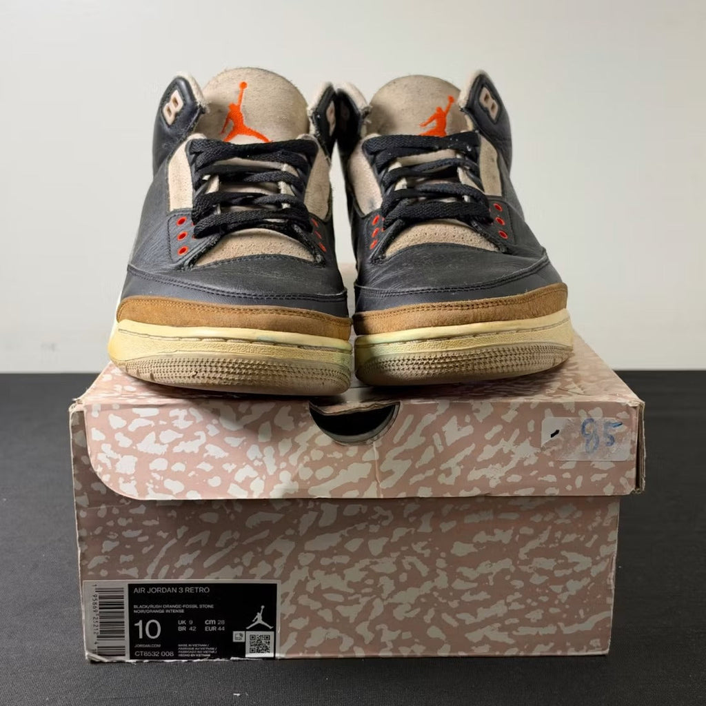 Used - Air Jordan 3 Retro Desert Elephant - US M 10 - detail 2