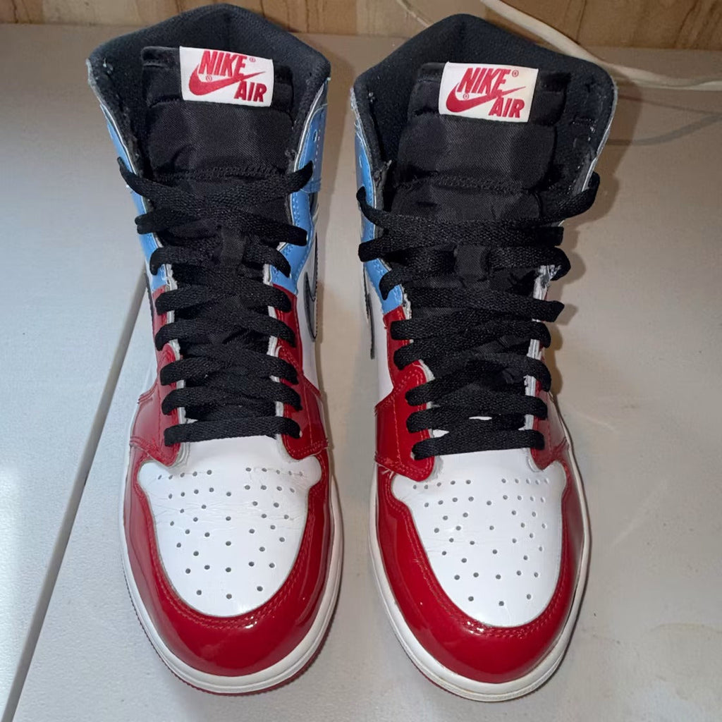 Used - Air Jordan 1 Retro High Fearless UNC Chicago - US M 11 - detail 1