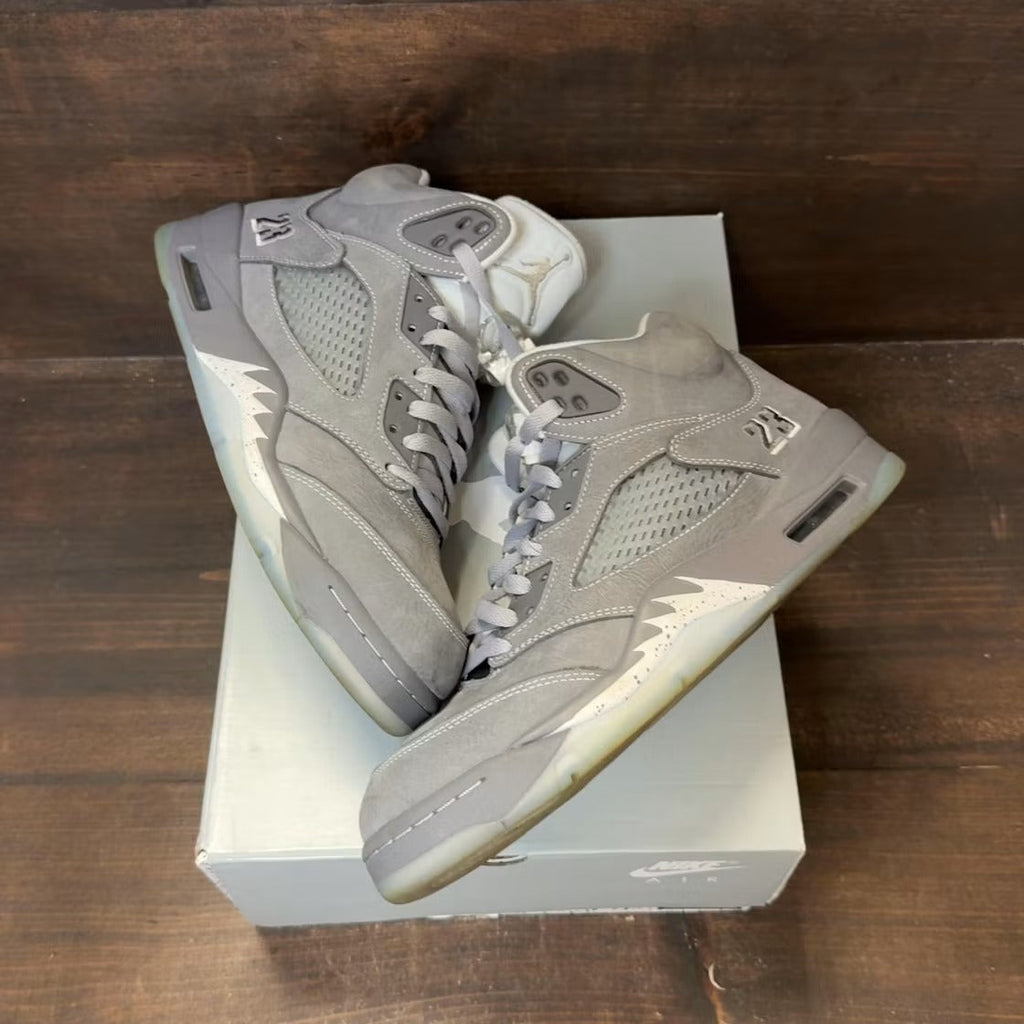 Used - Air Jordan 5 Retro Wolf Grey (2026) - US M 9 - detail 1