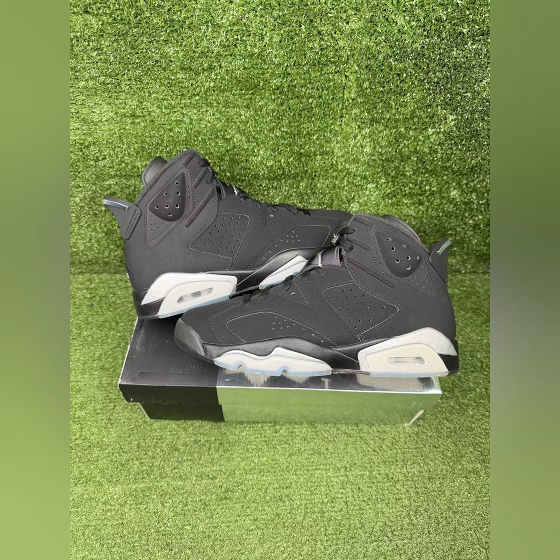 Used - Air Jordan 6 Retro Chrome - US M 9.5 - detail 1